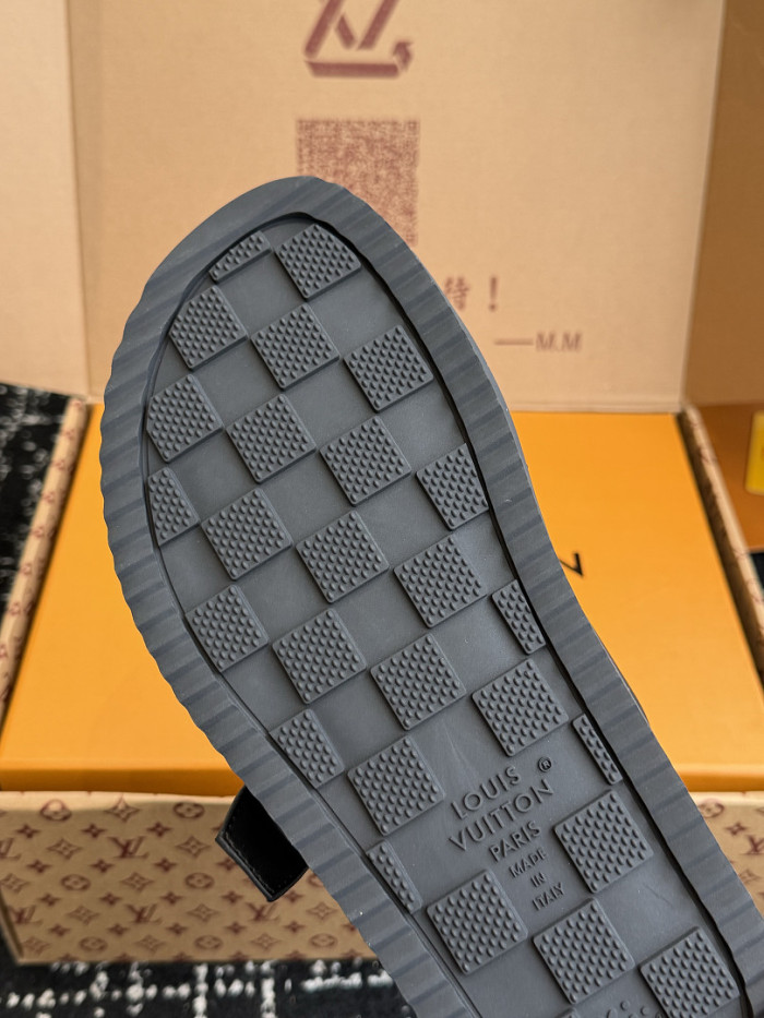 L&V sandal 283