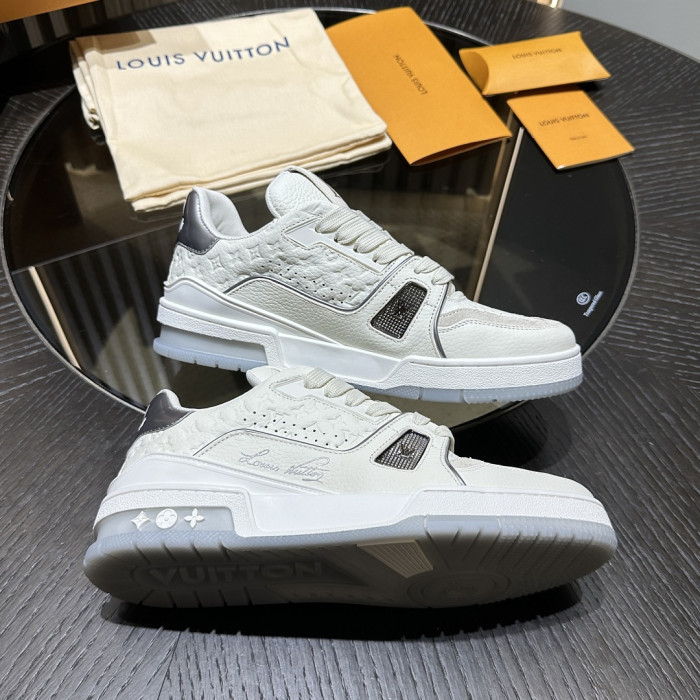 LV snekaers L0000786