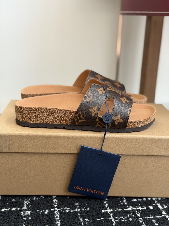 L&V sandal 263