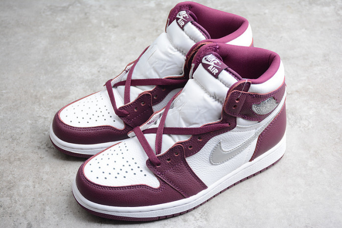 AIR JORDAN 1 RETRO HIGH OG “BORDEAUX” 555088-611