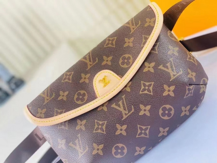 L*V BAG 03