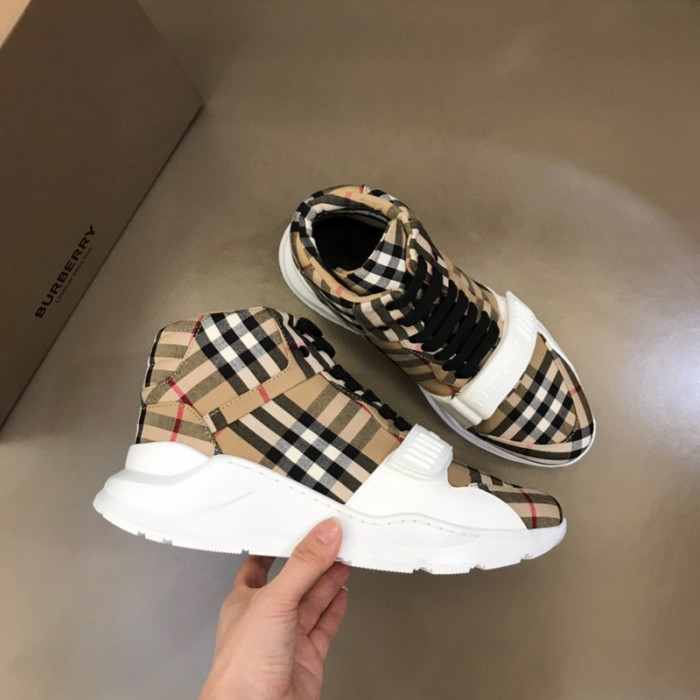 BUR*ERRY SHOES BBY42