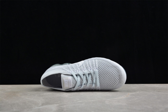 Nike Air VaporMax Triple White 849558-100