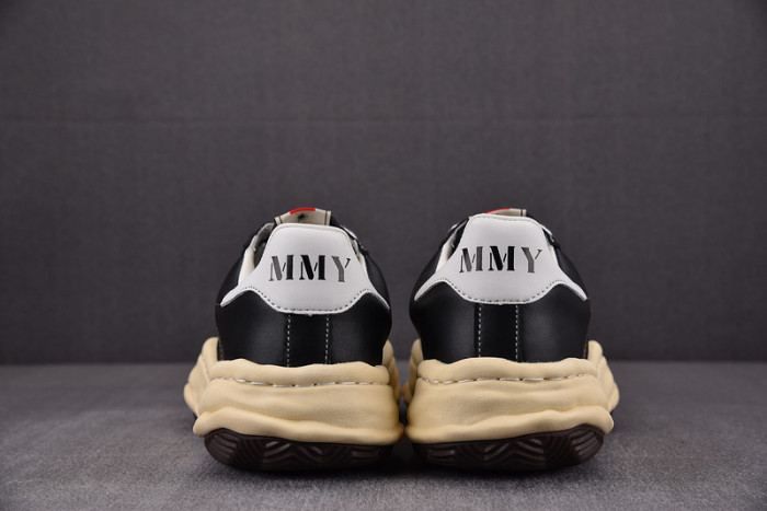Ma*s*n mihara yasuhiro sneaker mmys47