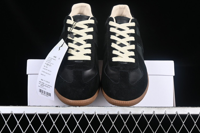 ma*s*n Ma*i*la calfskin black s58ws0106