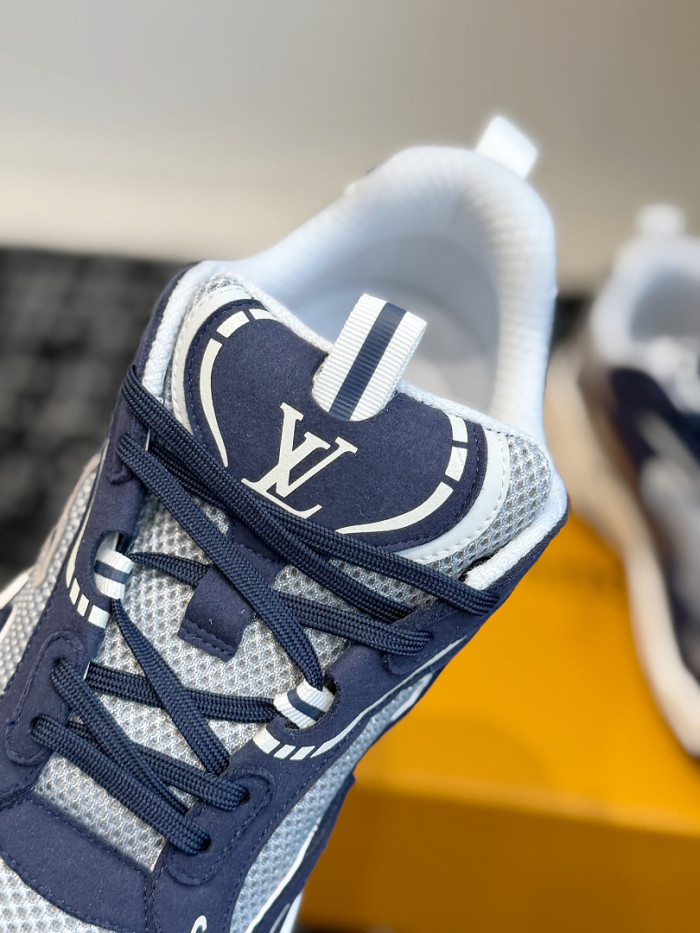 LV sneakers L0000853