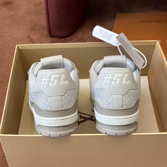 LV snekaers L0000906