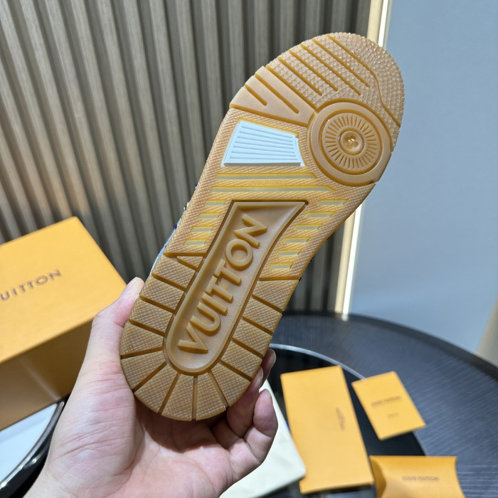 LV snekaers L0000833