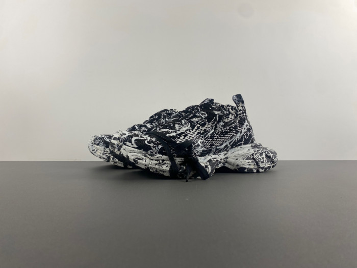 BALENCIAGA 3XL SNEAKER W3XL2 0238