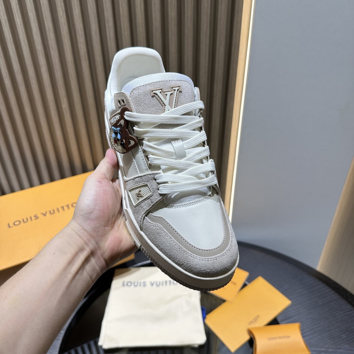 LV snekaers L0000888