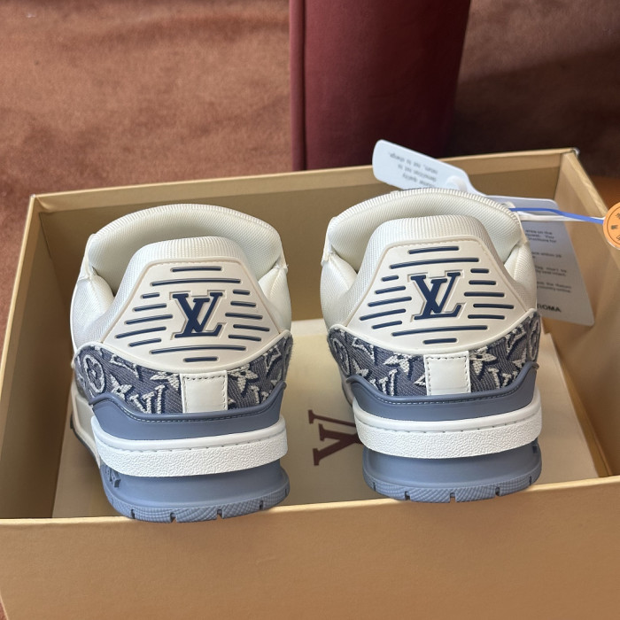 LV sneakers L0000824