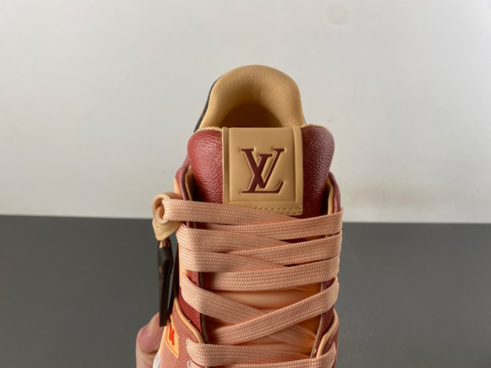 LV snekaers L0000792