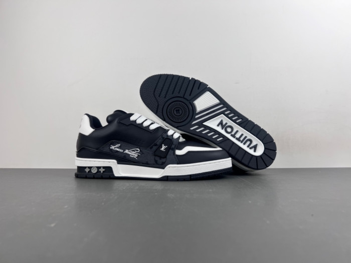 LV snekaers L0000759