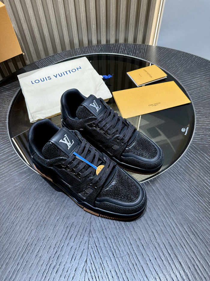 LV snekaers L0000707