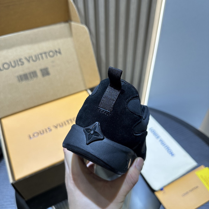 LV snekaers L0000893