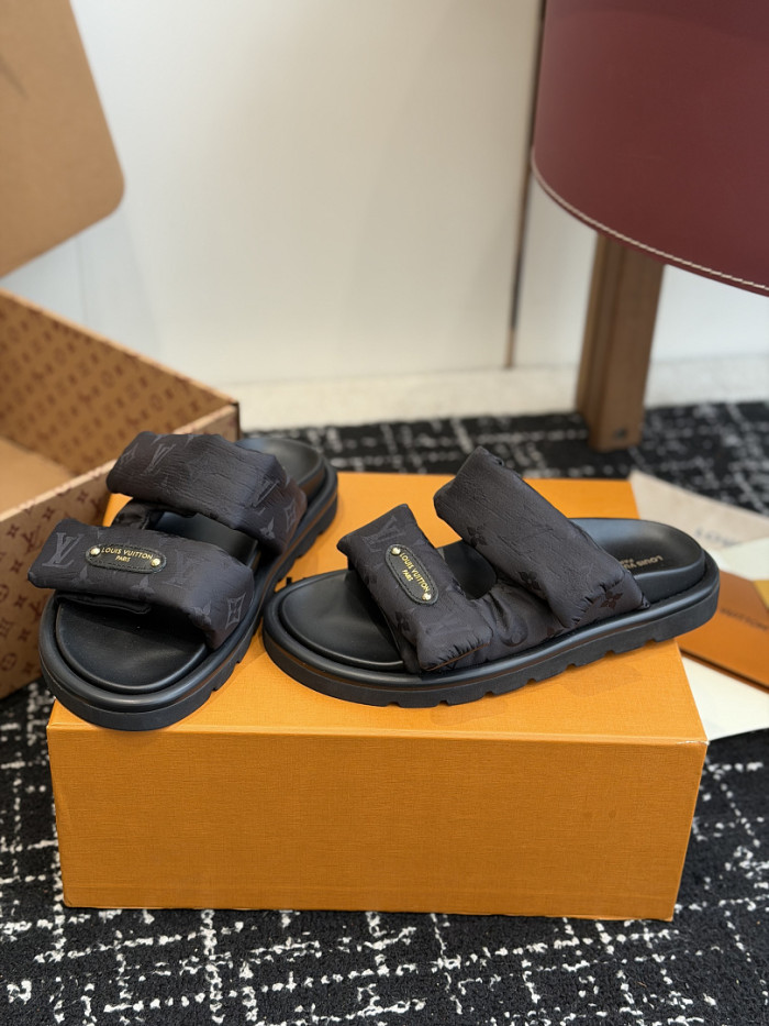 L&V sandal 249