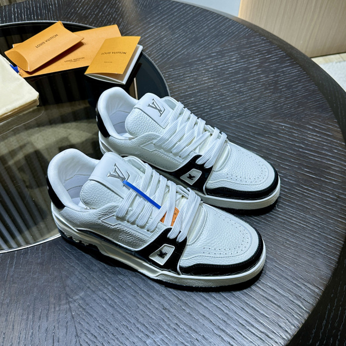 LV snekaers L0000705