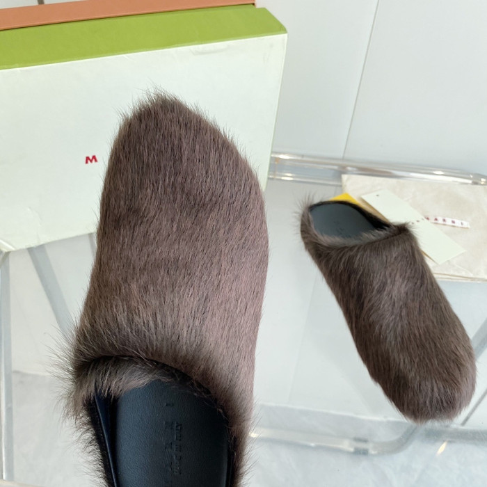 Marni Slides M013
