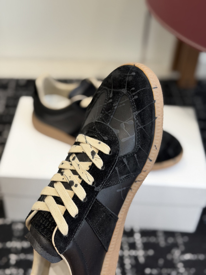 Ma1s0n Marg*e1a CALFSKIN S57WS0379