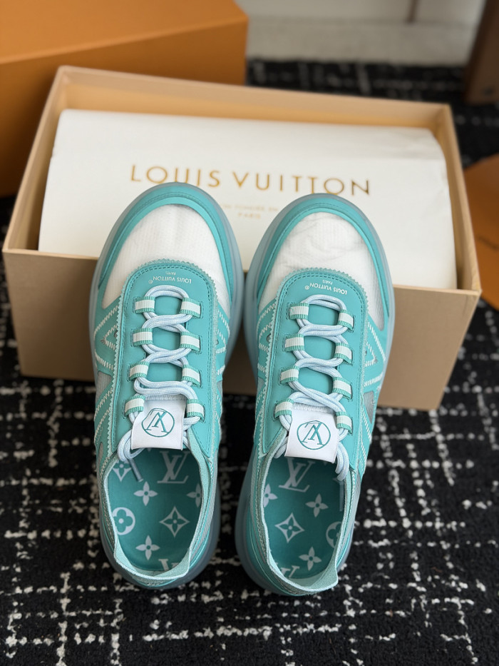 LV sneakers L0000847