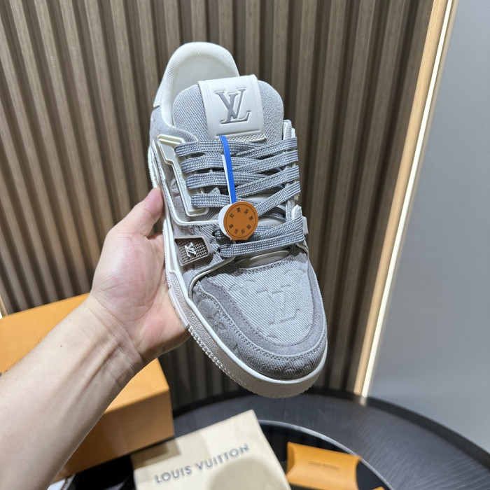 LV snekaers L0000830