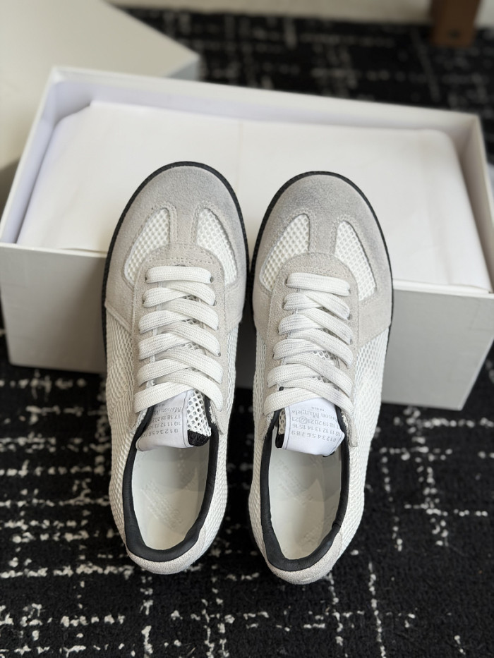 Ma1s0n Marg*e1a CALFSKIN S57WS0391