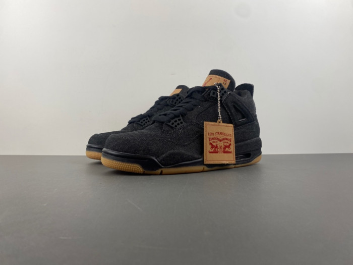 AIR Jordan 4 Retro Levi