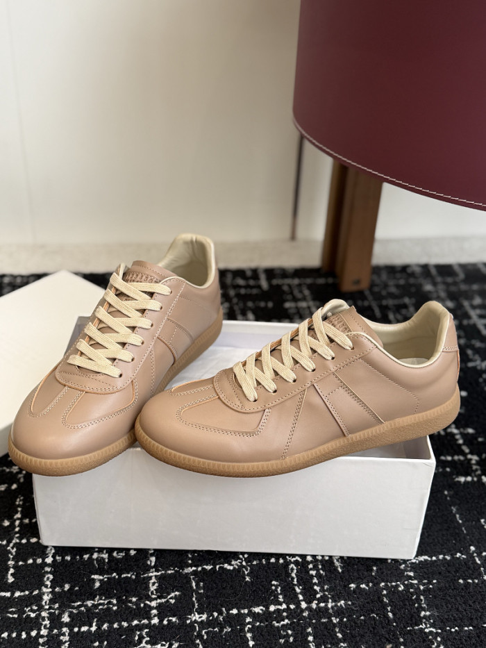 Ma1s0n Marg*e1a CALFSKIN S57WS0444
