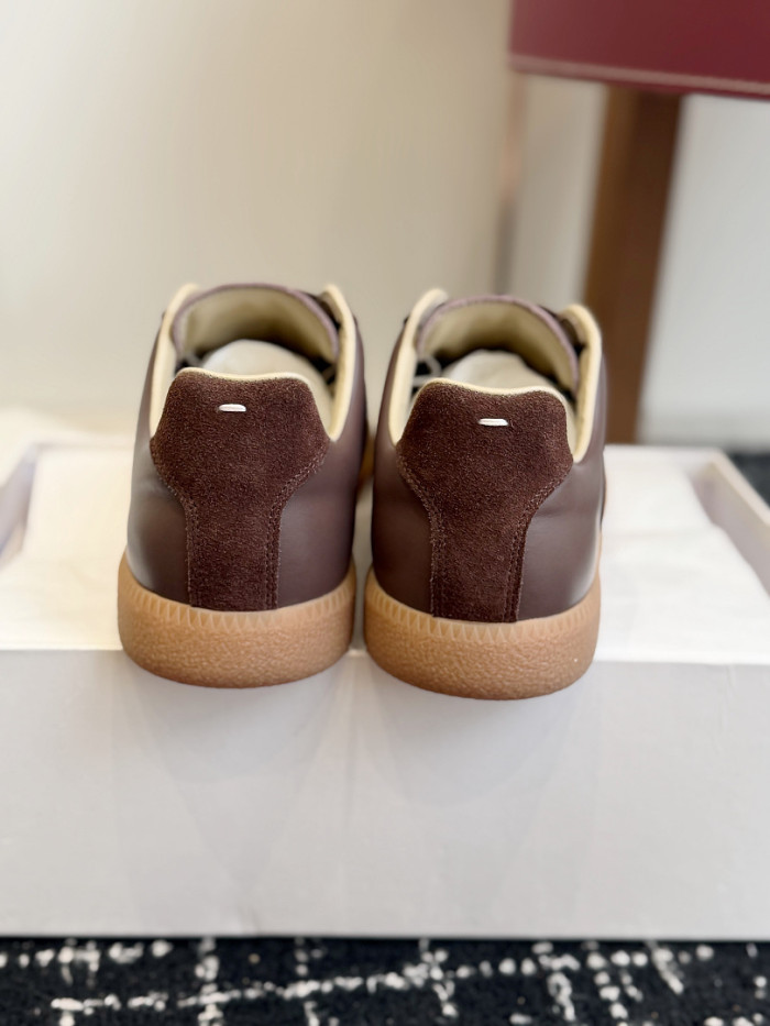 Ma1s0n Marg*e1a CALFSKIN S57WS0407