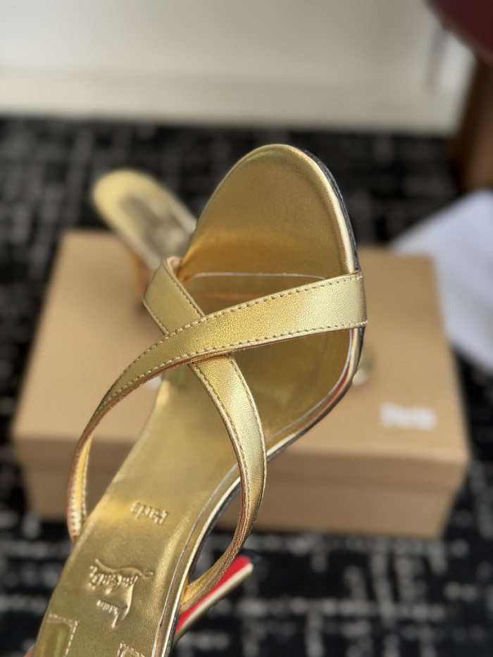 C&L Heels CLL000276