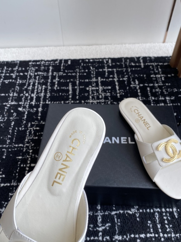 Chane* Sandal CS38