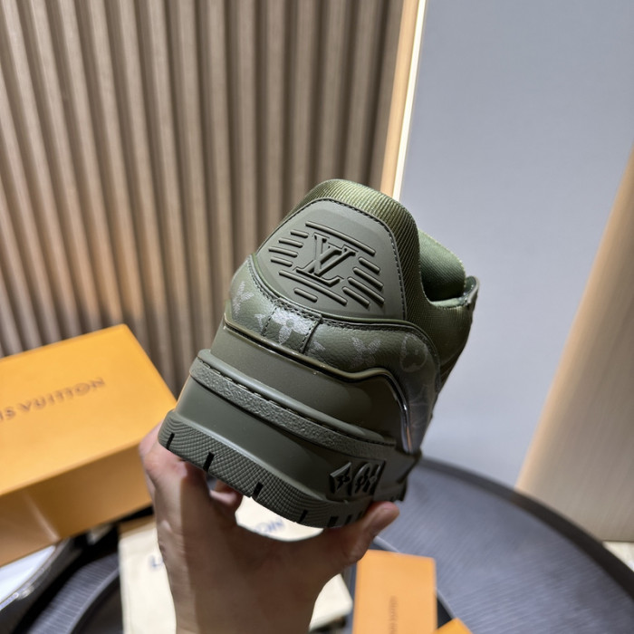 LV snekaers L0000544