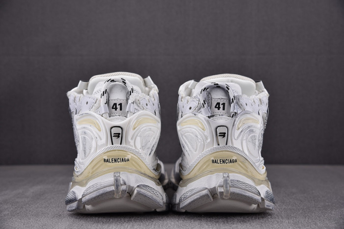 Balenciaga Runner sneaker W3RA1-9000