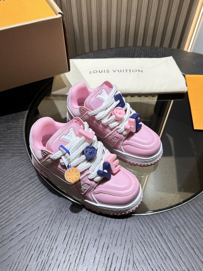 LV snekaers L0000403