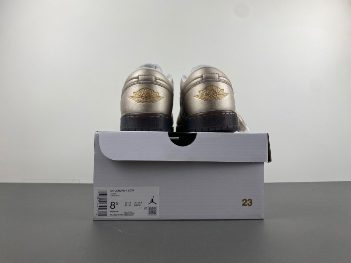 Air Jordan 1 Low SE “Metallic Zinc” HQ3529-099
