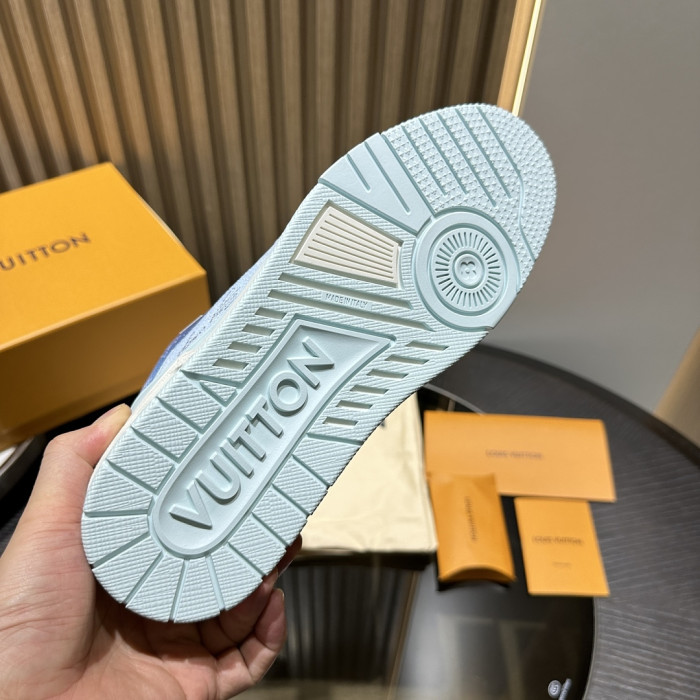 LV snekaers L0000776