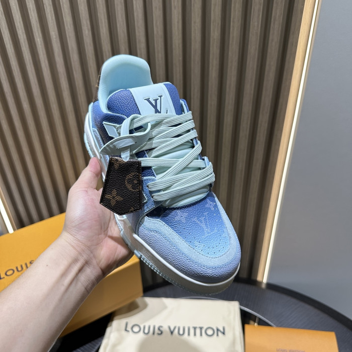 LV snekaers L0000776