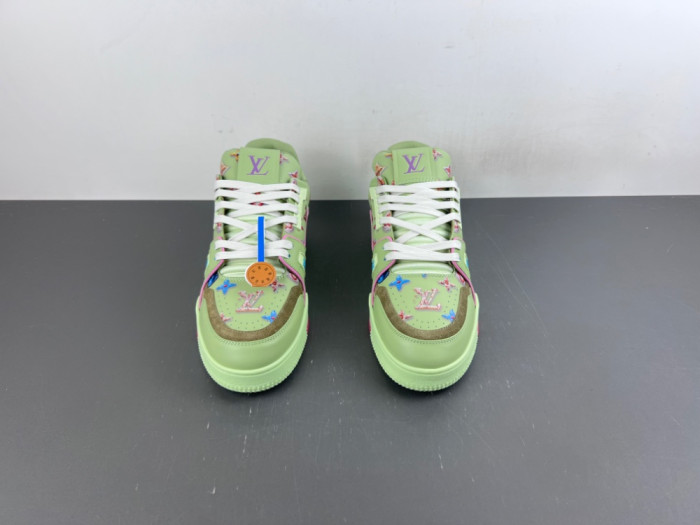 LV snekaers L0000762