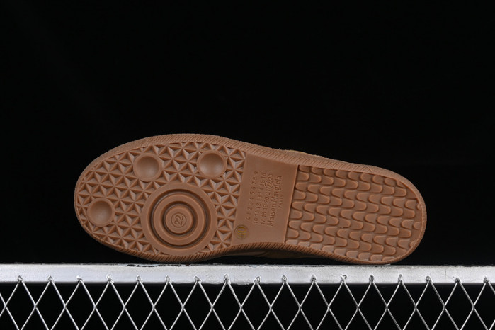 ma*s*n Ma*i*la calfskin brown s58ws0108