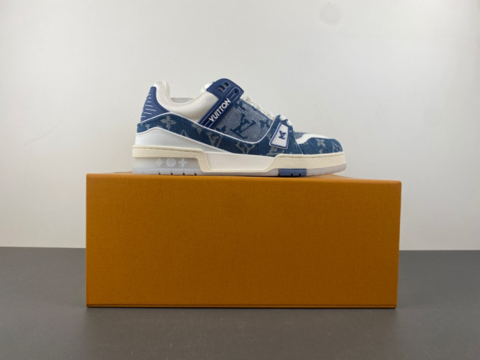 LV snekaers L0000596