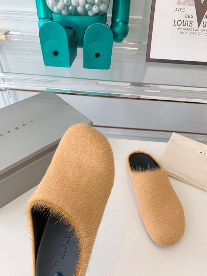 Marni Slides M014