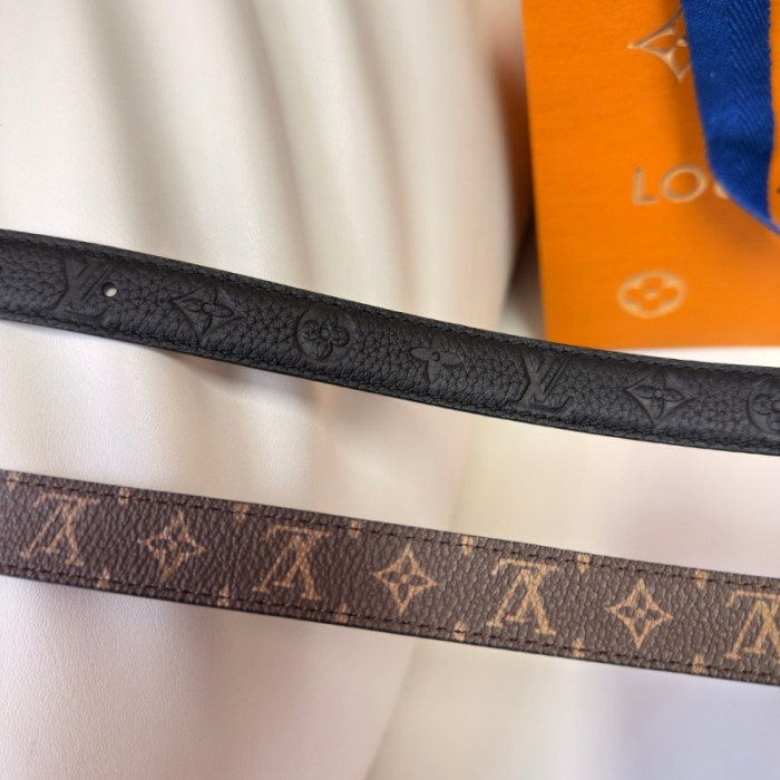 L*V Belt 32