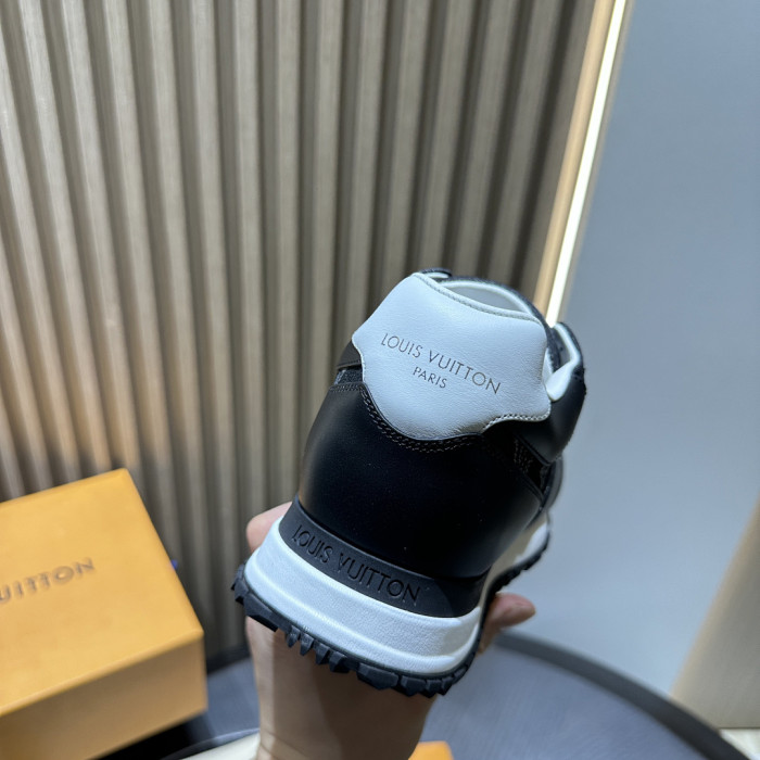 LV snekaers L0000695