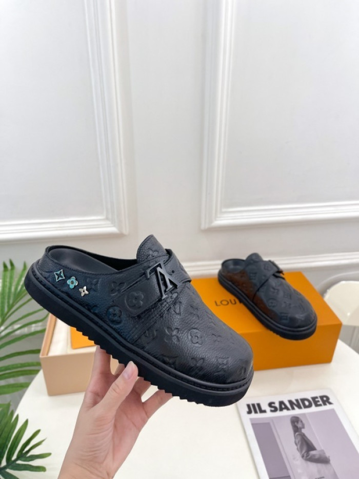 L&V sandal 241