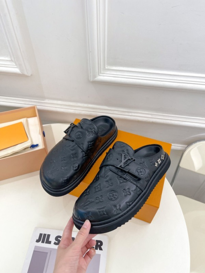 L&V sandal 241