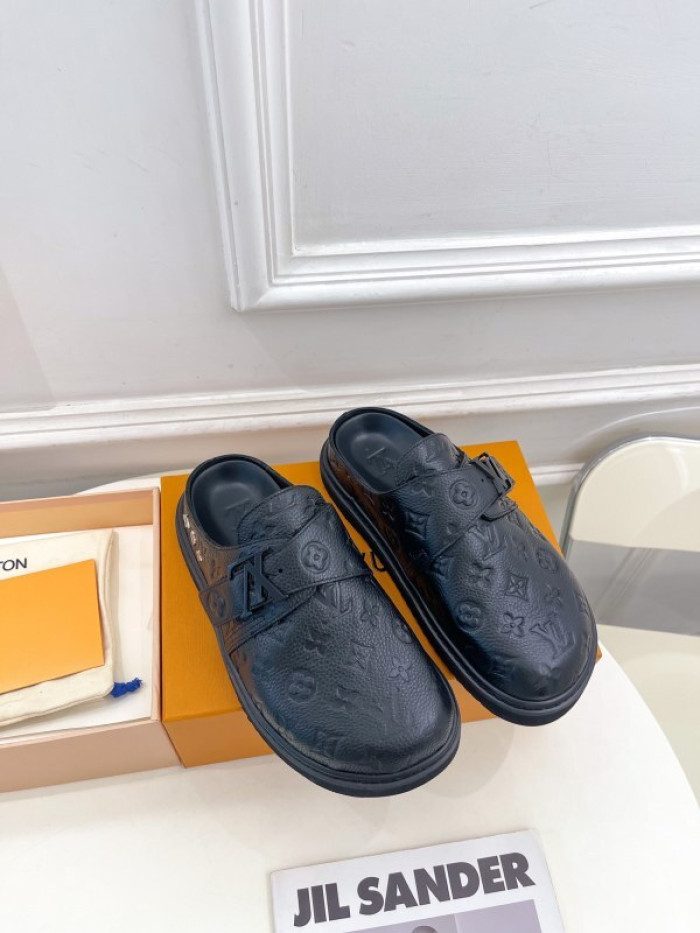 L&V sandal 241