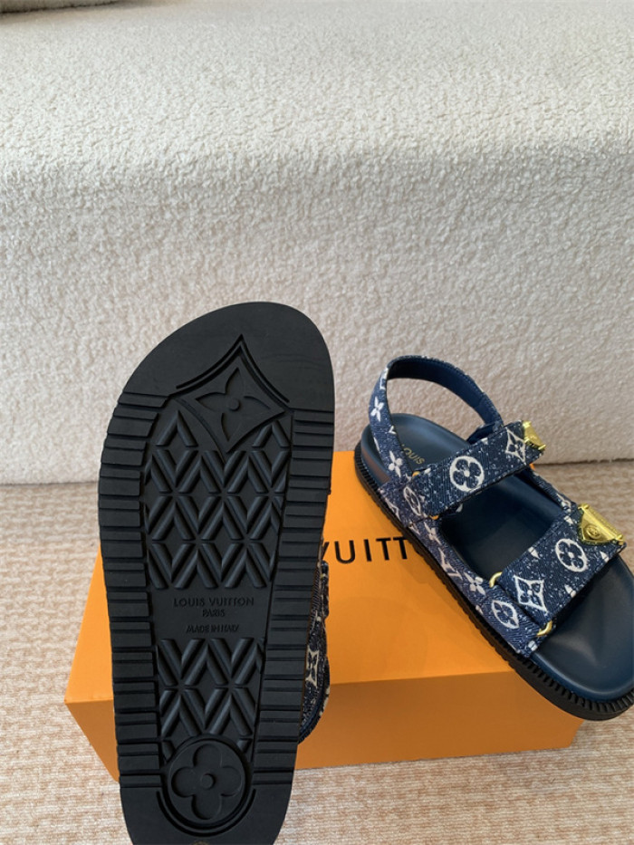 L&V sandal 205
