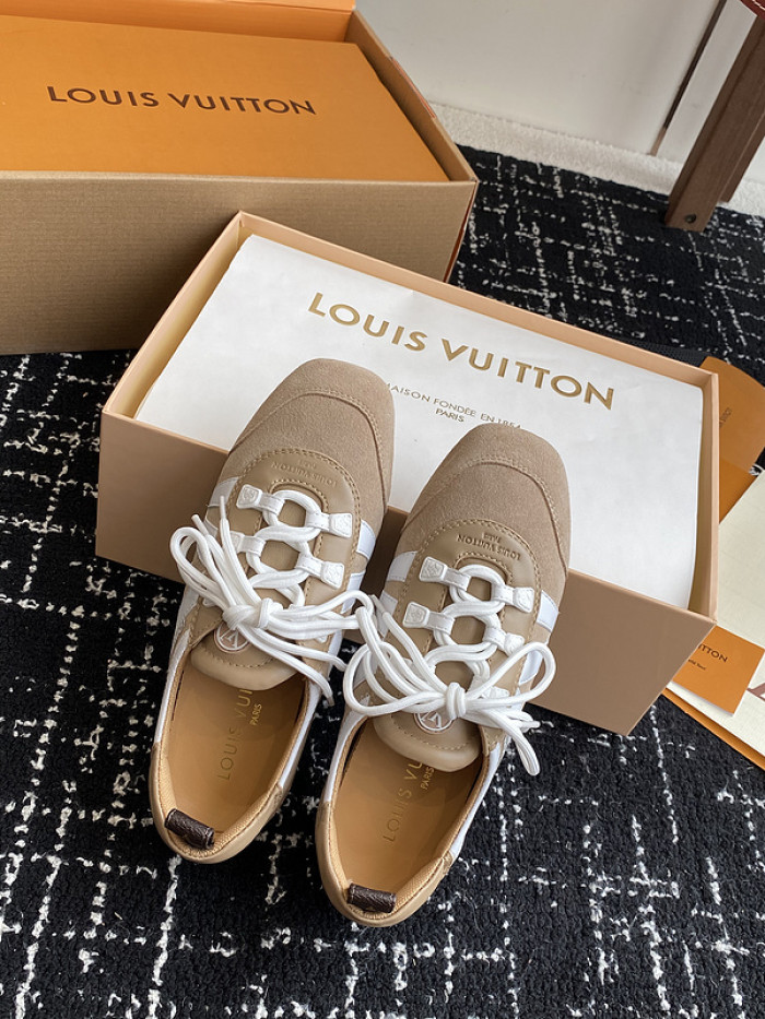 LV snekaers L0000570