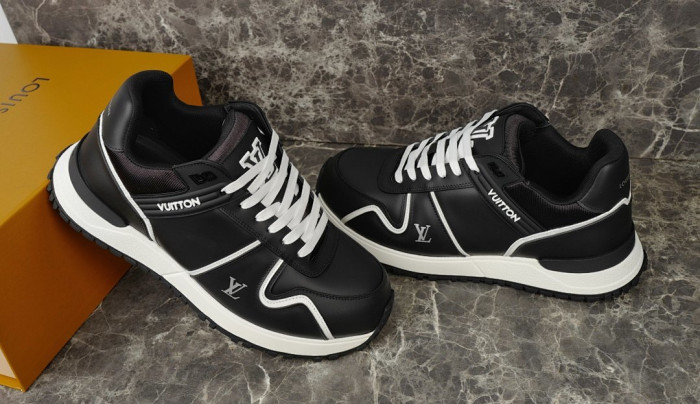 LV snekaers L0000737