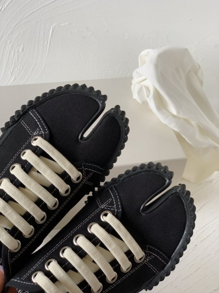 ma1s0n Marg*e1a tabi sneakers s57ws0350